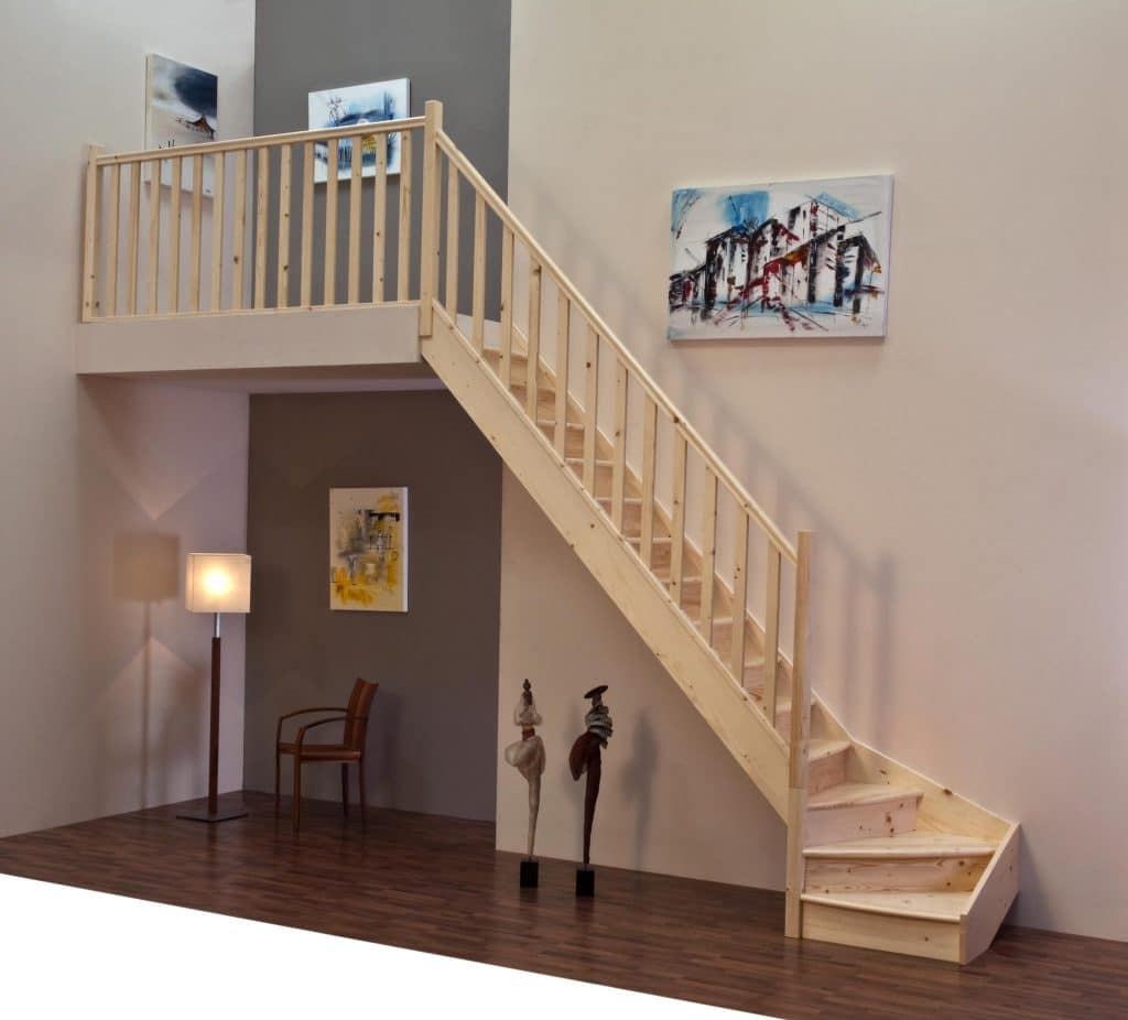 Home tretrapp i gran – L-trapp 1/4 venstre modell
